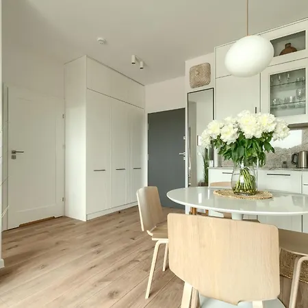 Your Holidays Euronia 公寓 *